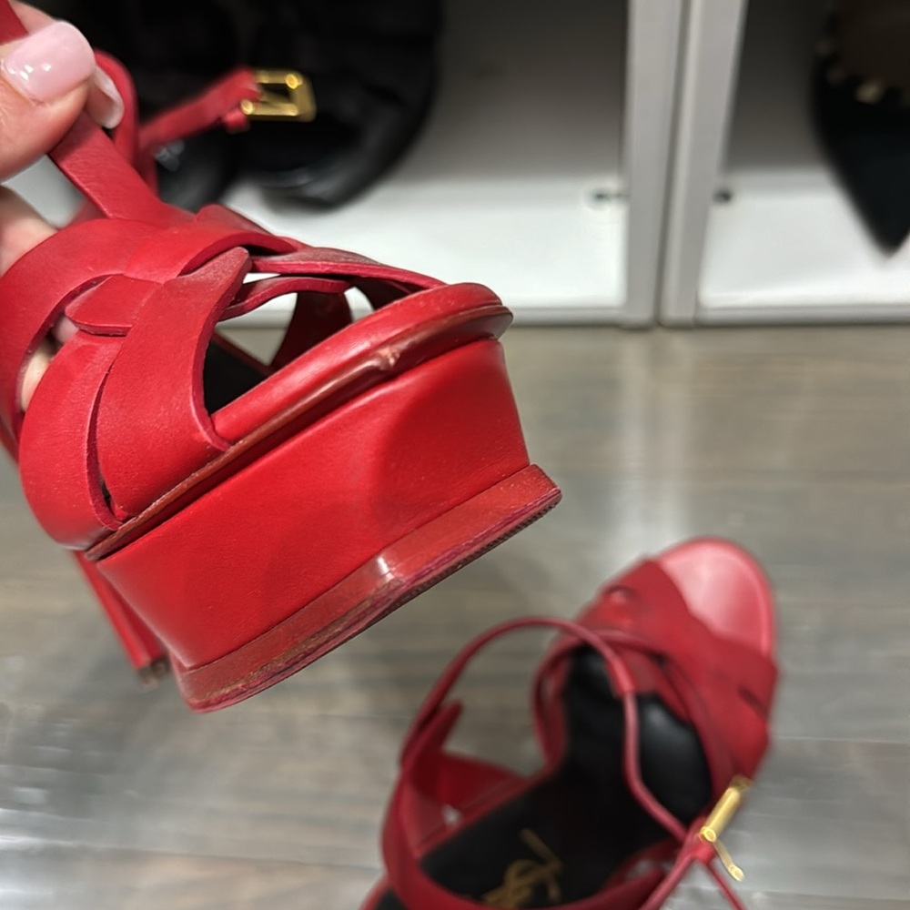 YSL TRIBUTE PLATFORM SANDALS IN SMOOTH LEATHER - Picture 10 of 10